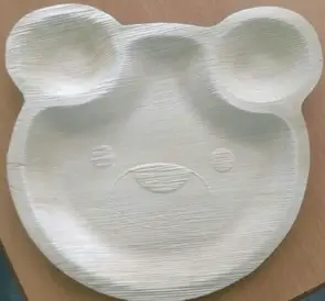 Eco Areca Leaf Special Teddy Bear Plate - Adorable teddy bear shaped plate perfect for children and themed parties.
